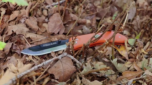 Outdoor Edge Razor-Blaze Folding Knife - image 6 from the video