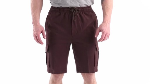 Guide Gear Men's Knit Cargo Shorts 360 View - image 1 from the video