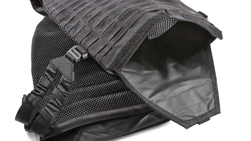 5.11 Tactical Taclite Plate Carrier 360 View - image 9 from the video