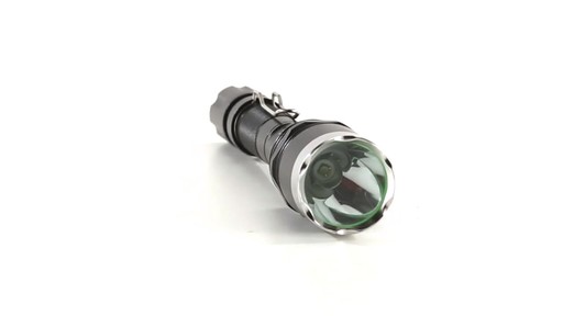 Guard Dog? Solaire 900 - lumen Rechargeable Tactical Flashlight 360 View - image 2 from the video