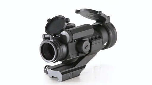 Vortex StrikeFire II 1x30mm Bright Red Dot Sight (4 MOA) 360 View - image 8 from the video