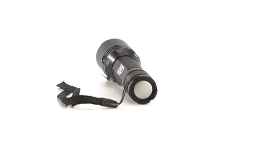 HQ ISSUE Tactical LED Flashlight 650 Lumen 360 View - image 8 from the video