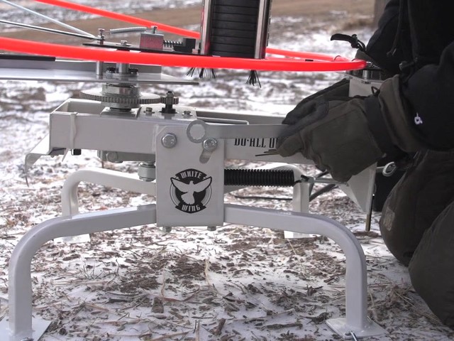 Do-All Outdoors White Wing Automatic Trap Thrower - image 7 from the video
