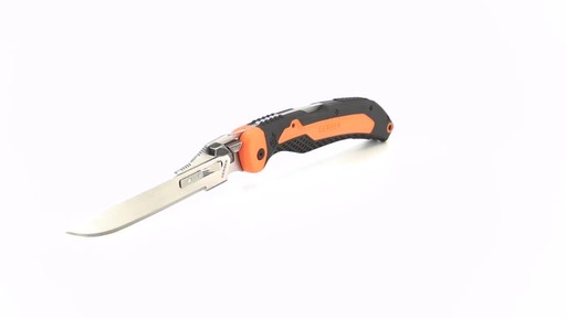 Gerber Vital Big Game Folder Knife Replaceable Blade 360 View - image 1 from the video