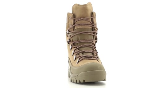 US MIL MOUNTAIN COMBAT BOOT N - image 3 from the video