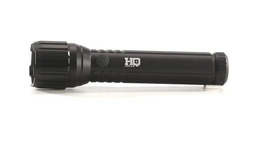 HQ ISSUE Pro Series Flashlight 860 Lumen 360 View - image 10 from the video