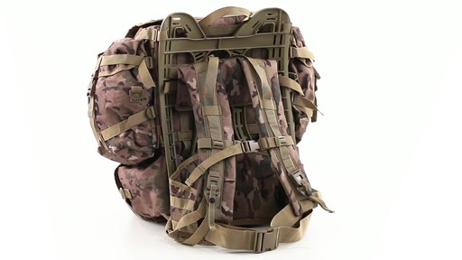 U.S. Military Surplus Pack Complete with Frame New 360 View - image 7 from the video