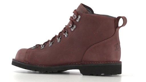 Danner Men's North Folk Rambler Hiking Boots - image 6 from the video