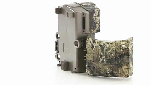 Moultrie M-999i Mini Game Camera 360 View - image 7 from the video