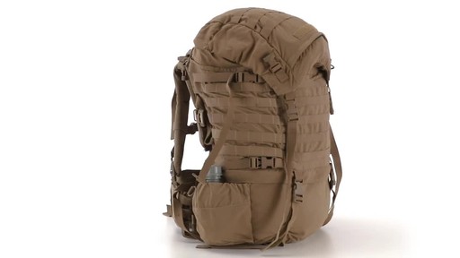 USMC COY LG PACK COMPLETE 360 View - image 6 from the video