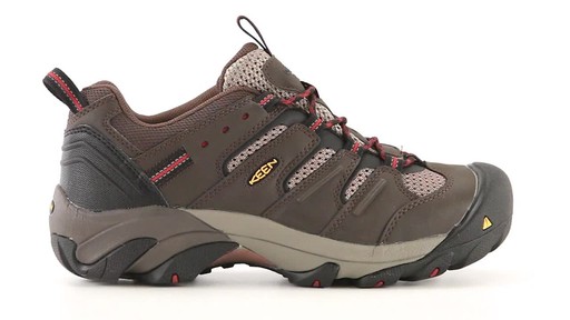 KEEN Utility Men's Lansing Steel Toe Work Shoes 360 View - image 10 from the video