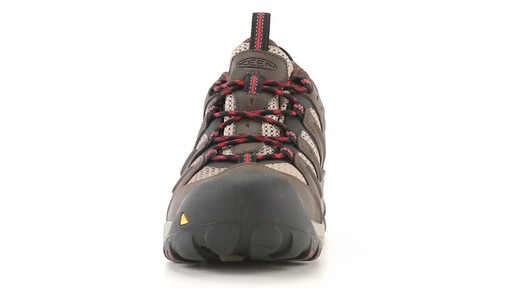KEEN Utility Men's Lansing Steel Toe Work Shoes 360 View - image 2 from the video
