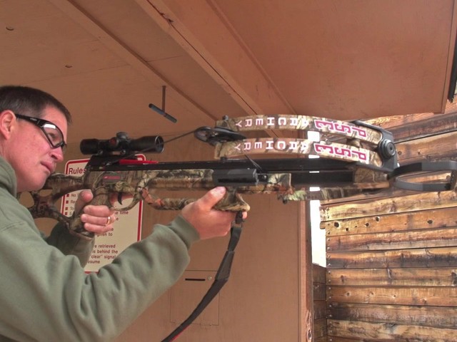 PSE ENIGMA CROSSBOW MOSSY OAK  - image 2 from the video