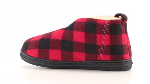 Guide Gear Men's Paul Bunyan Slippers 360 View - image 10 from the video