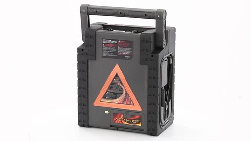 Eflex 5121 Multi purpose Power Source and Jump Starter 360 View - image 5 from the video