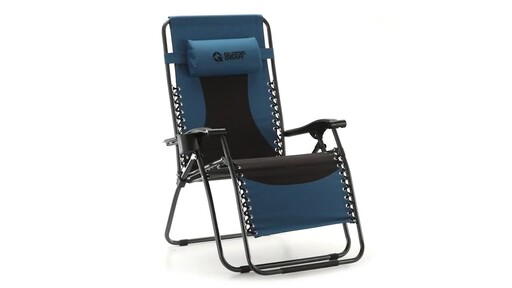 Guide Gear Oversized Zero-Gravity Chair 500-lb. Capacity - image 2 from the video