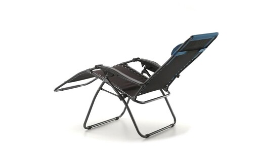 Guide Gear Oversized Zero-Gravity Chair 500-lb. Capacity - image 6 from the video