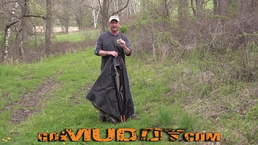 Muddy Infinity 3-person Ground Blind - image 1 from the video