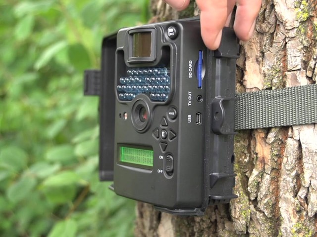 Browning® Range Ops XD7MP Trail Camera - image 7 from the video