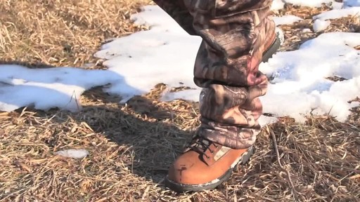 Guide Gear Men's Insulated Hunting Boots Waterproof Thinsulate 400 gram - image 8 from the video
