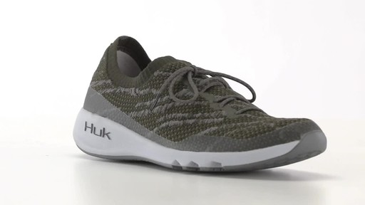 Huk Men's Makara Knit Fishing Shoes 360 View - image 10 from the video