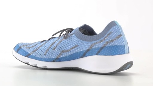 Huk Men's Makara Knit Fishing Shoes 360 View - image 5 from the video