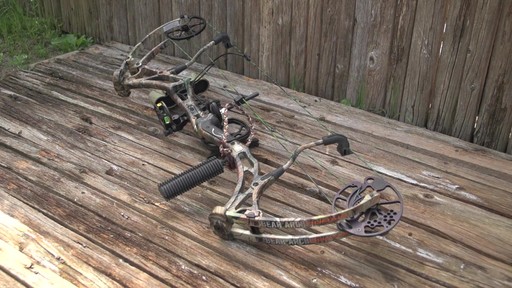 Bear Archery® Method RTH Bow Realtree® Camo - image 10 from the video