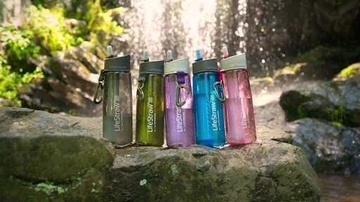 Lifestraw Go with 2-Stage Filtration - image 7 from the video