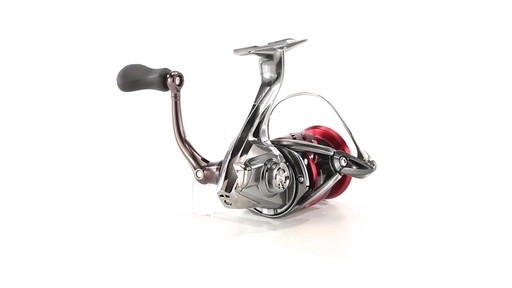 Shimano Stradic CI4  Spinning Fishing Reel 360 View - image 6 from the video