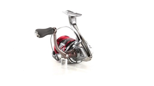 Shimano Stradic CI4  Spinning Fishing Reel 360 View - image 8 from the video