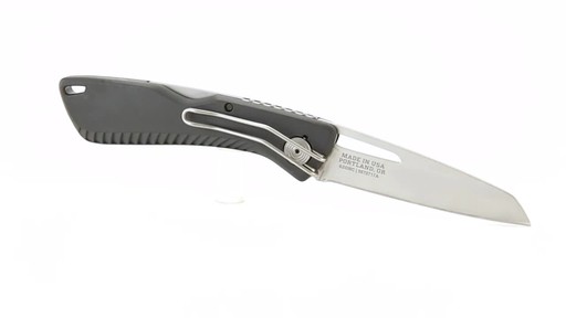 Gerber Sharkbelly Fine Edge Folding Knife 360 View - image 7 from the video