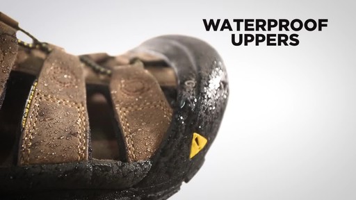 KEEN Men's Newport Leather Sandals - image 3 from the video