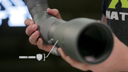Vortex Razor HD 27-60x85mm Angled Spotting Scope - image 6 from the video