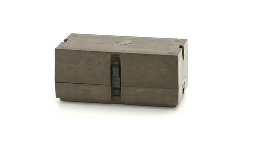 German Military Surplus Field Phone Used 360 View - image 10 from the video