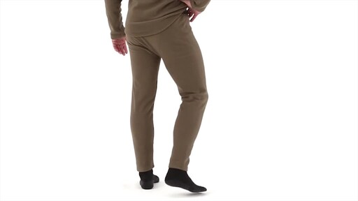 Guide Gear Men's Heavyweight Fleece Base Layer Bottoms 360 View - image 4 from the video