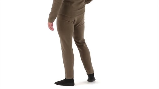 Guide Gear Men's Heavyweight Fleece Base Layer Bottoms 360 View - image 7 from the video