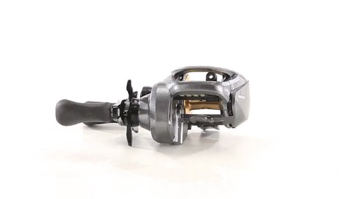 Shimano Citica Baitcasting Reel 360 View - image 2 from the video