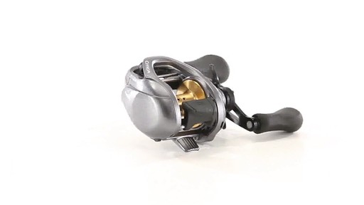 Shimano Citica Baitcasting Reel 360 View - image 9 from the video