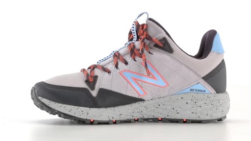 NB WO CRAG FRESH FOAM TR 360 View - image 1 from the video