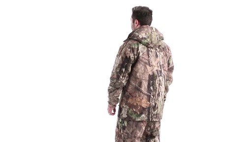 MEN'S COLD WTHR SOFTSHELL JKT 360 View - image 4 from the video