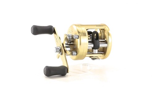 Shimano Calcutta B Baitcasting Reel 360 View - image 10 from the video