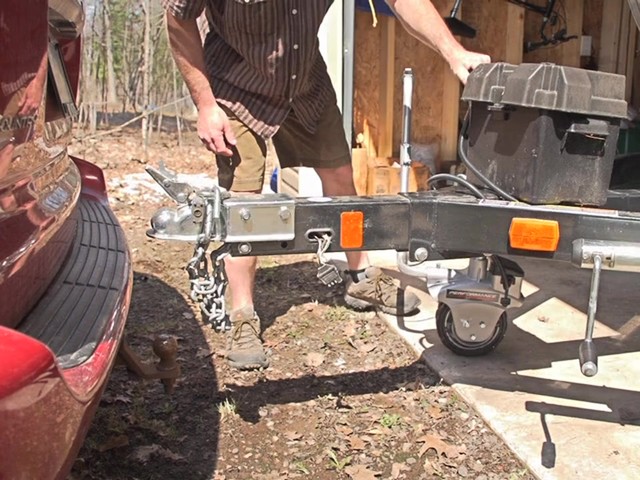 600 lb 12V Motorized Trailer Jack - image 7 from the video