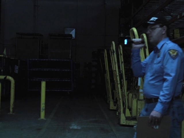 HQ Issue 1000-Lumentactical Light - image 6 from the video