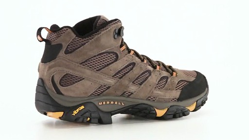 Merrell Men's Moab 2 Vent Mid Hiking Boots 360 View - image 9 from the video