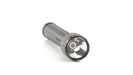 HQ ISSUE Pro Series Flashlight 1000 Lumen 360 View - image 4 from the video