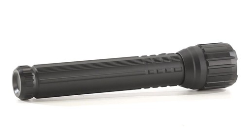 HQ ISSUE Pro Series Flashlight 1000 Lumen 360 View - image 7 from the video
