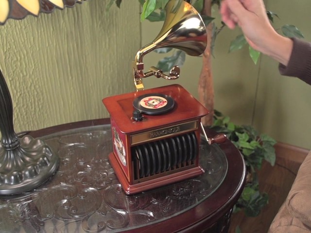  226218 -Mr. Christmas® Tabletop Harmonique Gramophone - image 3 from the video