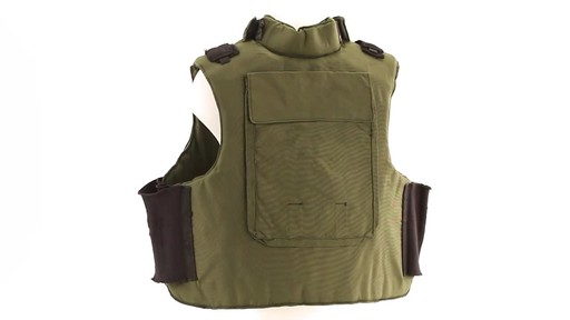 U.S. Military Surplus Point Blank Vest with Kevlar Soft Plates Used - image 5 from the video