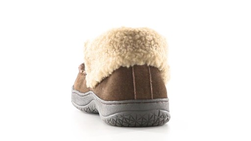 Guide Gear Men's Burly Slippers 360 View - image 5 from the video