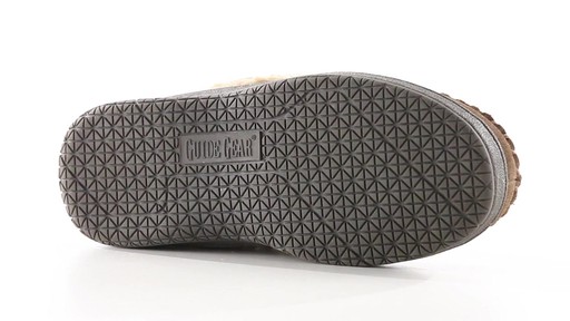 Guide Gear Men's Burly Slippers 360 View - image 8 from the video